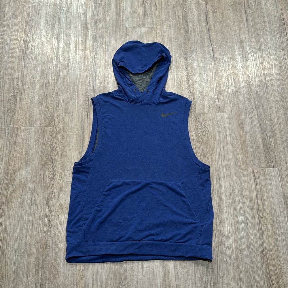 Nike Dri-Fit Sleeveless Hoodie Size L